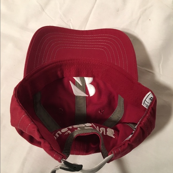 ‼️ SOLD ‼️ NWOT Bridgestone Maroon Golf Hat - Picture 3 of 3