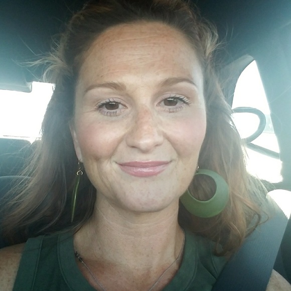 β’BUNDLE 4 OFFERSβ’HI Please read Belowβ’ - Picture 2 of 8