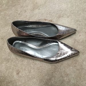 Nine West silver flats