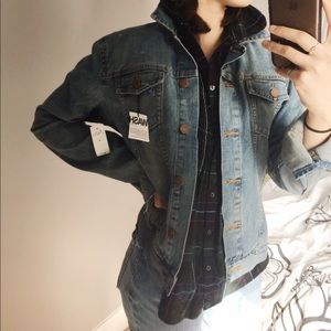 FINAL SALE!! Gap denim jacket