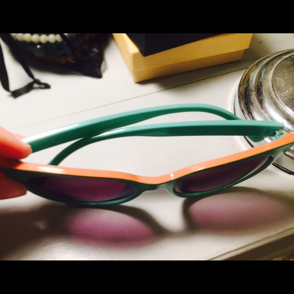 Turquoise Sunglasses☀☀☀ - Picture 2 of 2