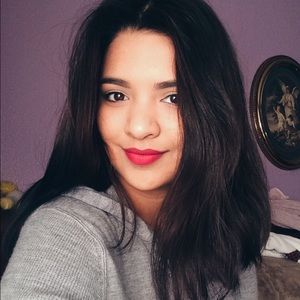 Meet your Posher, Victoria