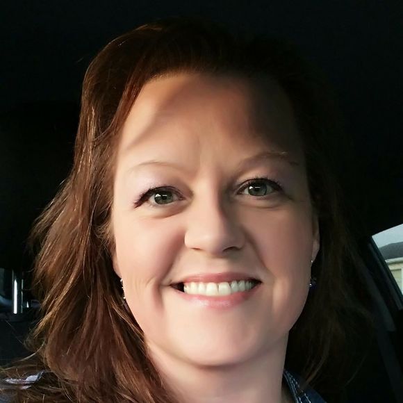 Meet your Posher, Lisa - Picture 1 of 1