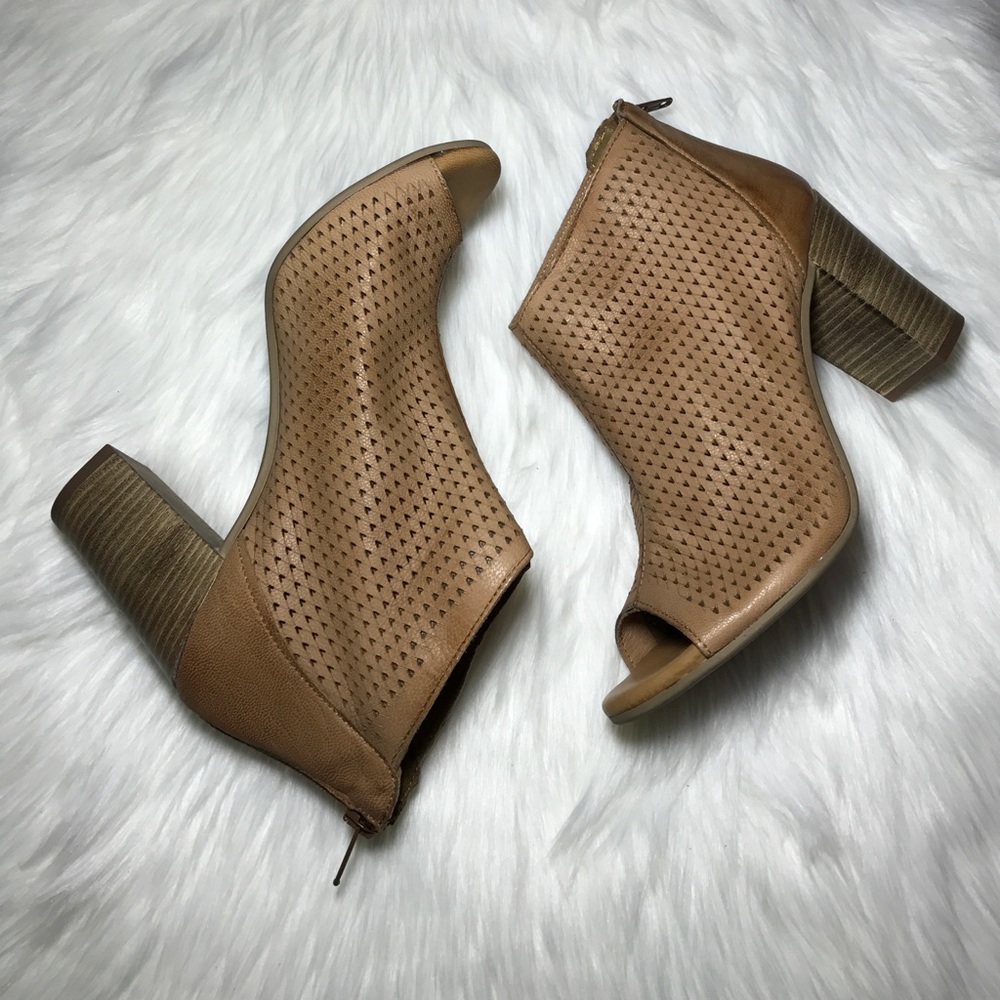 Kenneth Cole Perforated Peep Toe Bootie - Picture 2 of 4