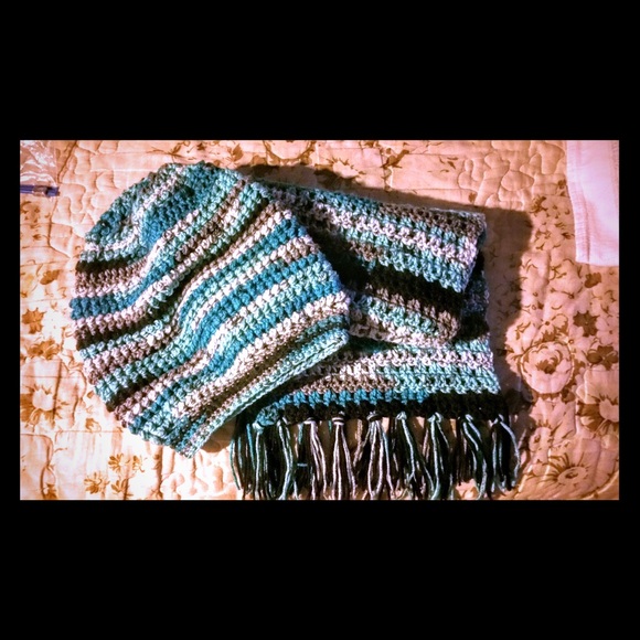 Crochet Hat/Scarf - Picture 2 of 3
