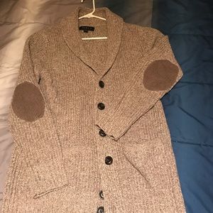 Very gently used male cardigan.