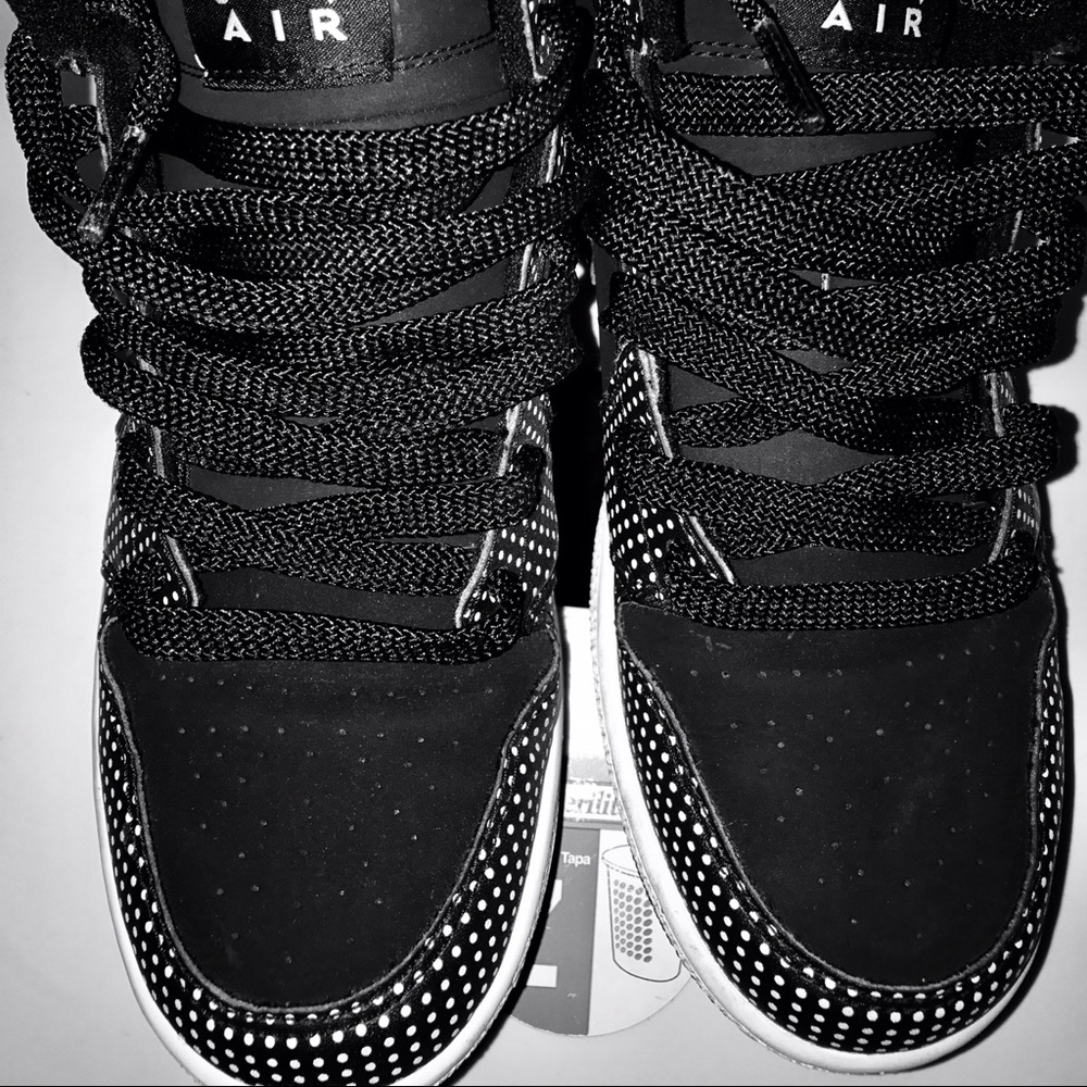 Jordan 1 Polka Dot