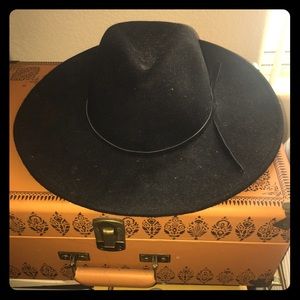 Free People black matador hat