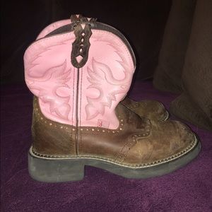 Justin Gypsey cowboy boots