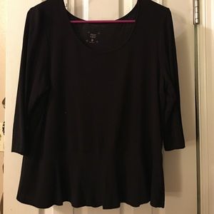 Black peplum 3/4 sleeve top