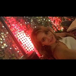 Meet your Posher, Carla