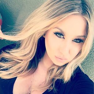 Meet your Posher, Candy