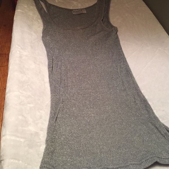 Tank top - Picture 2 of 4