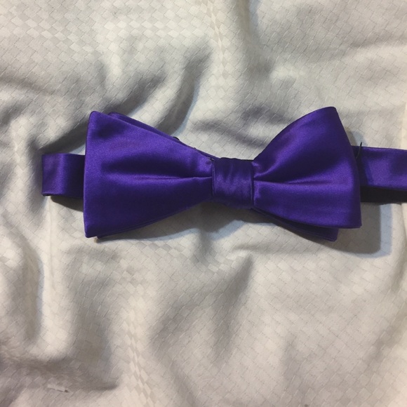 Apt. 9 Purple Dress Bow tie.
