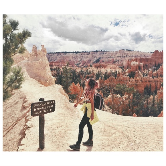 Meet your Posher, Chantelle - Picture 3 of 4