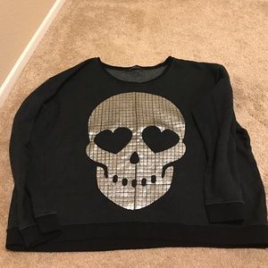 Skull fleece pullover