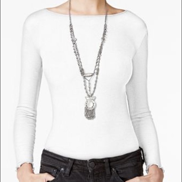 Free People basic long sleeve top. Never worn!