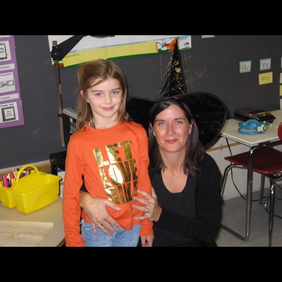 Meet your Posher, Ann - Picture 1 of 1