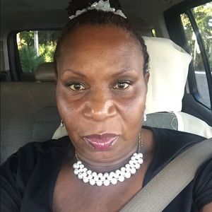 Meet your Posher, Norma