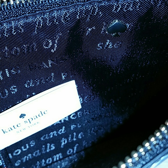 ♠️ Kate Spade Grant Lane Slim Bee wristlet - Picture 3 of 4