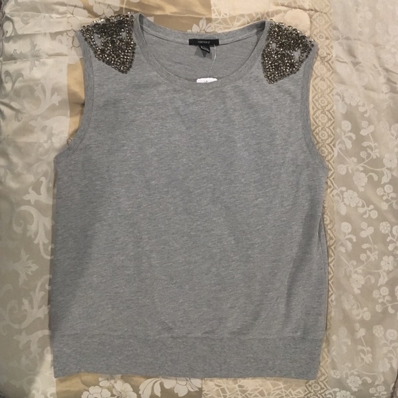New Forever 21 knit grey/silver sweater.