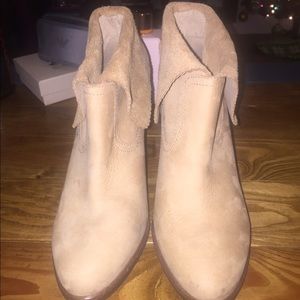 Ugg Booties (Tan)