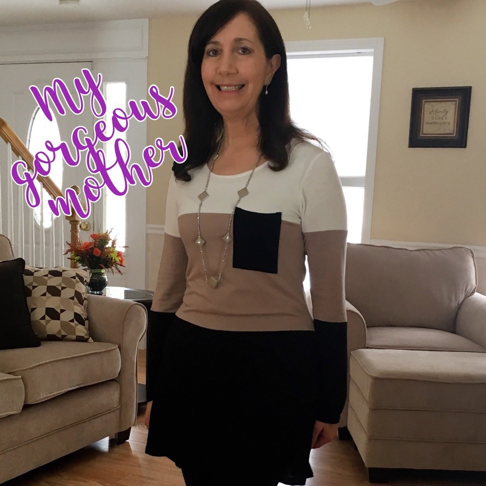 💟 Taupe and Black Colorblock Tunic Top - Picture 4 of 4