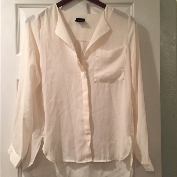 Beautiful cream blouse- make an offer!