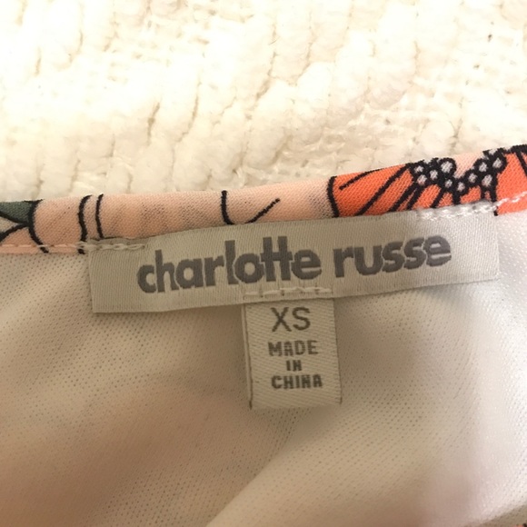 Floral Romper - Picture 2 of 3