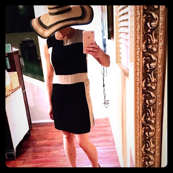 Ya Los Angeles Dresses & Skirts - Ya Los Angeles Dress 💥host pick💥