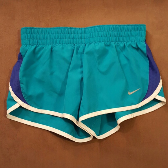 NIKE running shorts with liner