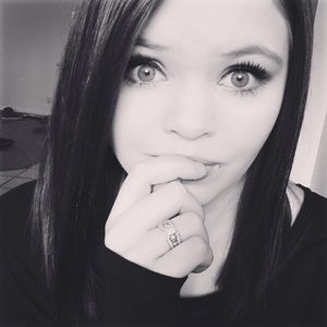 Meet your Posher, Brianna