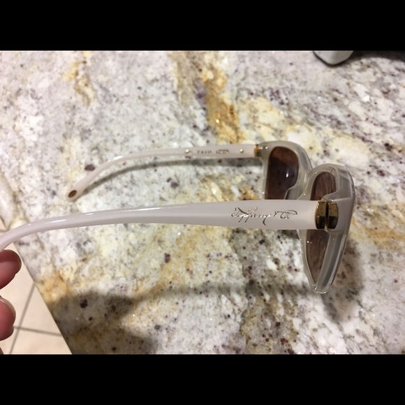 ⚡️flash sale⚡️Tiffany & Co. signature Sunglasses main image 4