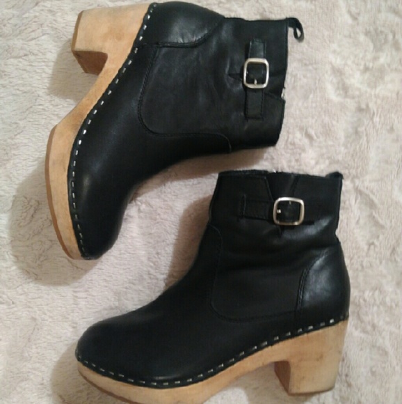Olaaf Steve Madden boots