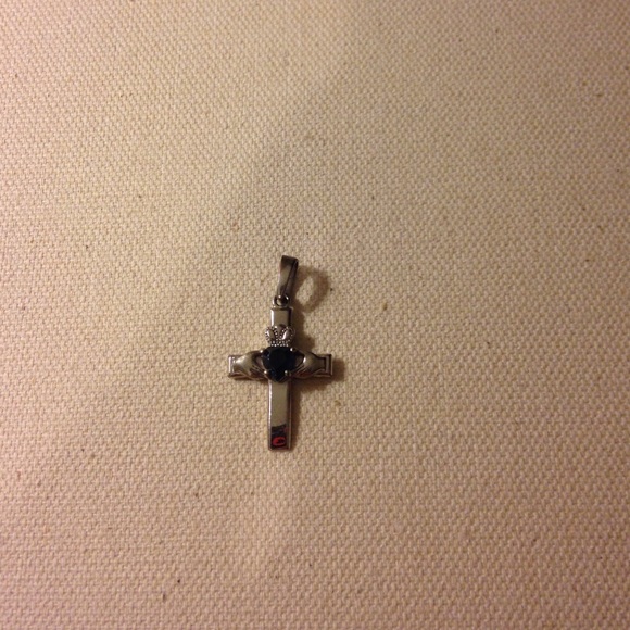 Sapphire Celtic hands necklace charm - Picture 1 of 2
