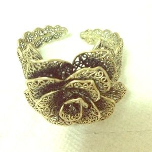 Laced flower/rose statement bracelet bangle