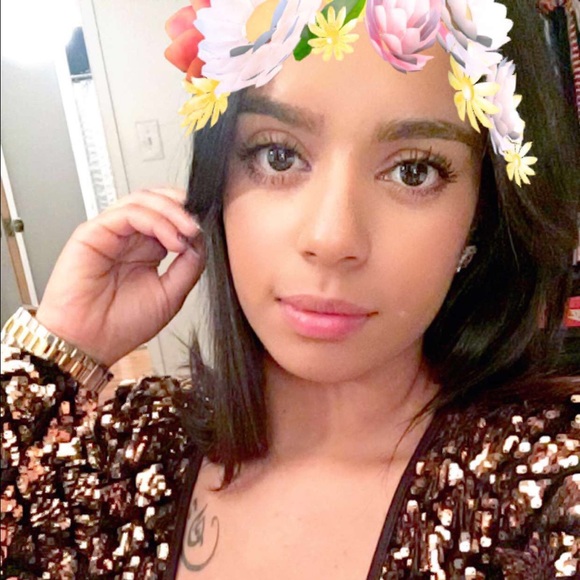 Meet your Posher, Noelis - Picture 1 of 1