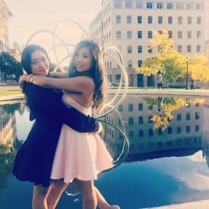 Meet your Posher, Vicky