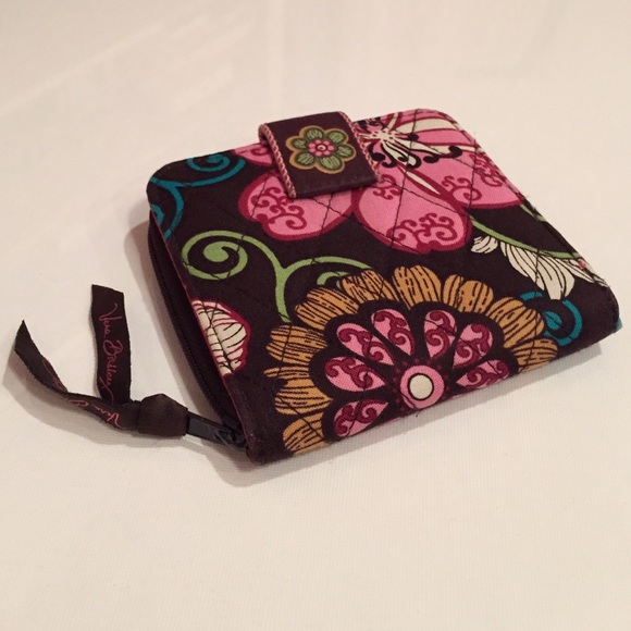 Vintage Vera Bradley Wallet!
