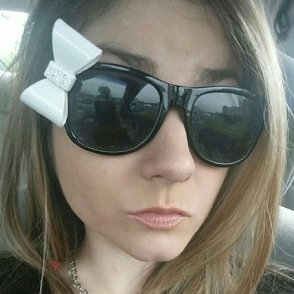 Meet your Posher, Natalie - Picture 1 of 1