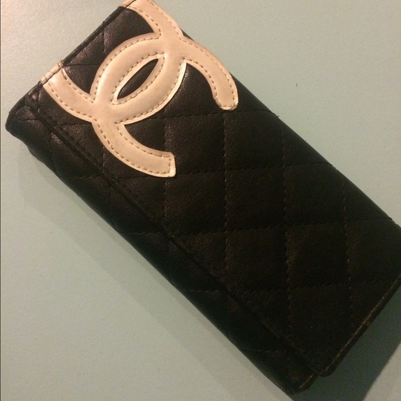 Chanel wallet