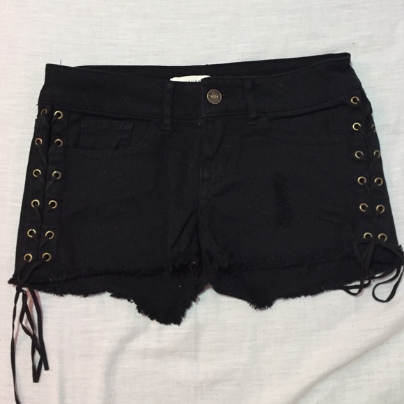 Black side lace up shorts