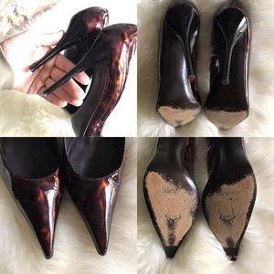 Stuart Weitzman Tortise brown/black heel