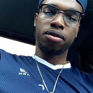 Meet your Posher, Aaron