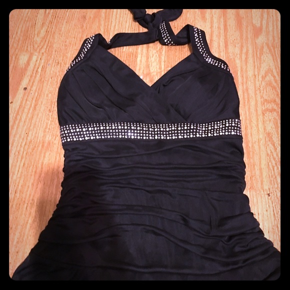 Black dress with rhine·stones