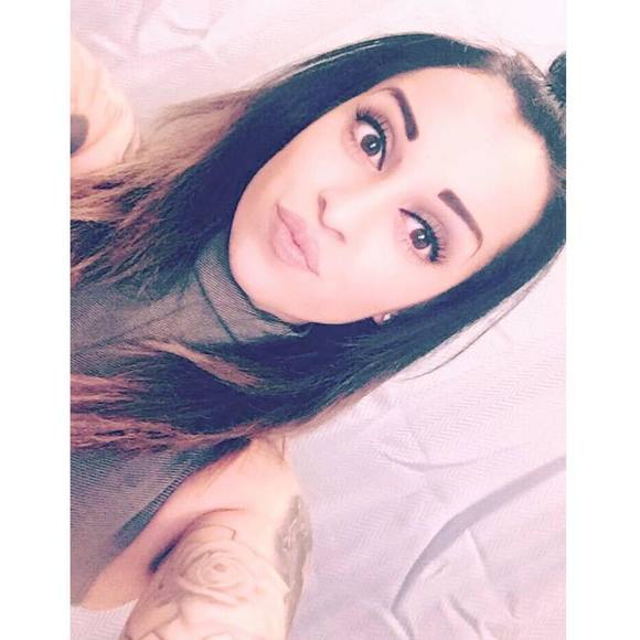 Meet your Posher, Roberta - Picture 1 of 1