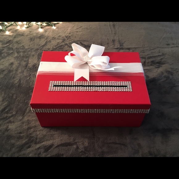 Wedding or celebration box 4 cards @ gift table