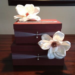 Wedding box for cards @ gift table
