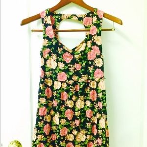 Flower Dress for summer and fall!