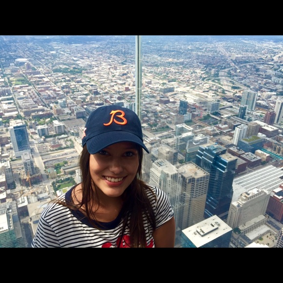 Meet your Posher, Bianca - Picture 3 of 4